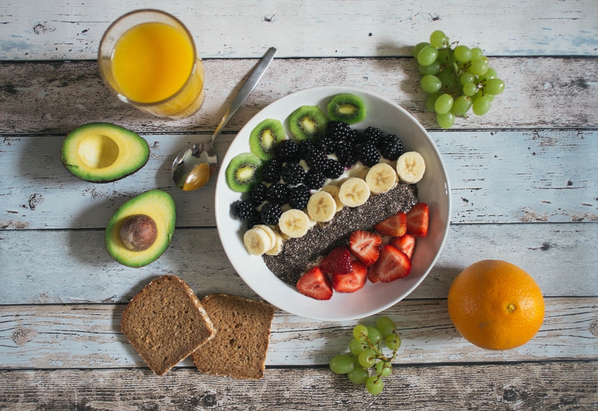 Professional nutrition consultation session